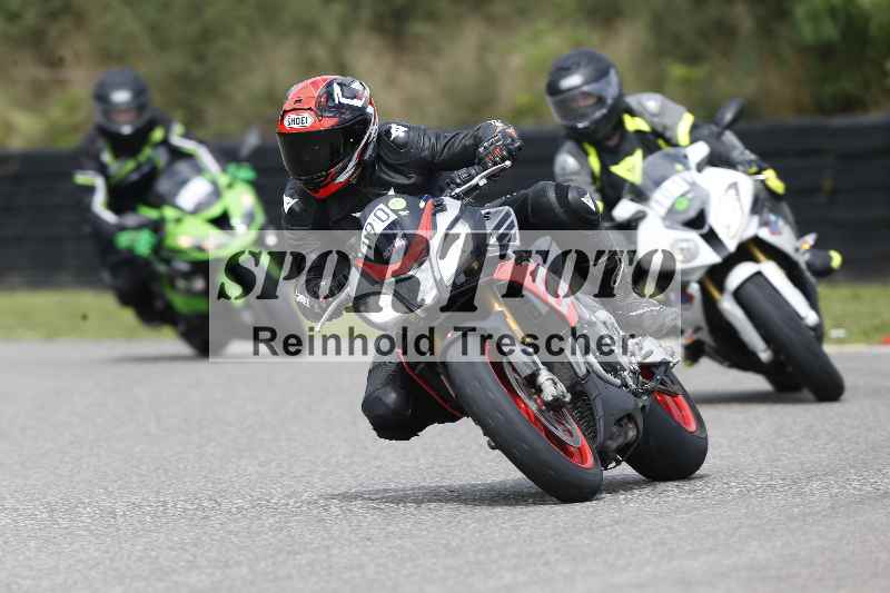 /40 05.08.2025 FREERIDE Training ADR/Gruppe M/190